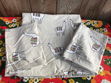 URBAN OUTFITTERS LLAMAS 100%