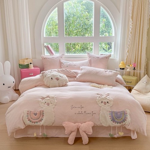 Pink milk velvet llama - pink,